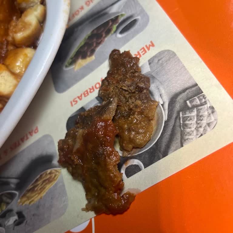 Uzun Bekleme Ve Kalitesiz İskender
