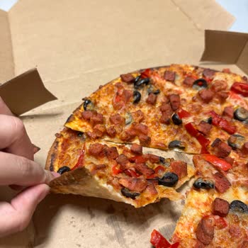 Yanmış Pizza İçin Tam İade Ve Destek Eksikliği