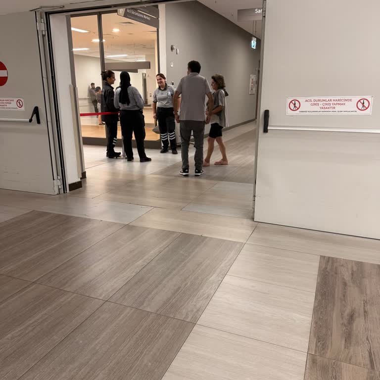 Acil Serviste Güvenlik Görevlisinin Saygısız Ve Hakaret İçeren Tutumu