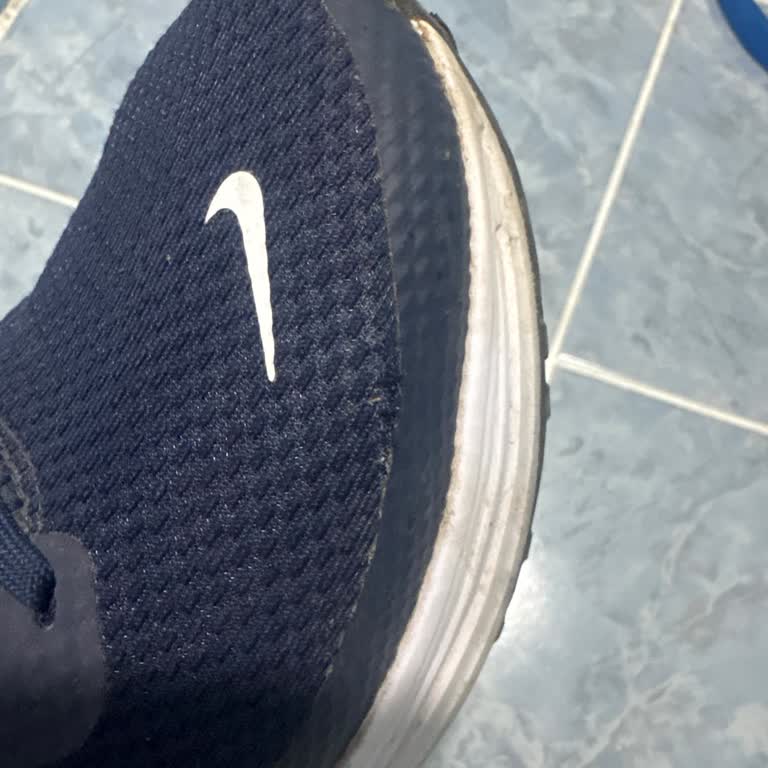 Ayıplı Nike Ayakkabısının Kısa Sürede Deformasyonu Ve Değişim Talebi