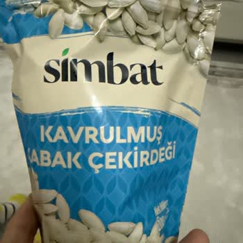 BİM'den Alınan Simbat Markalı Kavrulmuş Kabak Çekirdeğinde Çürüme Ve Acı Tat Sorunu