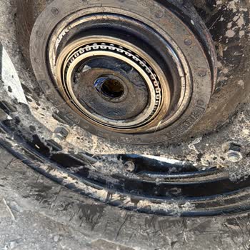 Landini Traktör Garanti Dışı Parça Ücreti Ve 3 Aylık Servis Gecikmesi