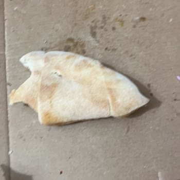 Domino’s Siparişinde Sarımsaklı Ekmek Ve Sarımsak Kenarı Olmayan Pizza