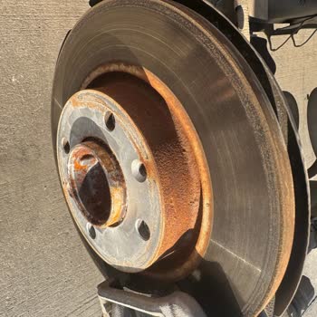 Yeni Opel Frontera Fren Disk Korozyonu Güvenlik Riski Olarak Garanti Kapsamında Olmalı