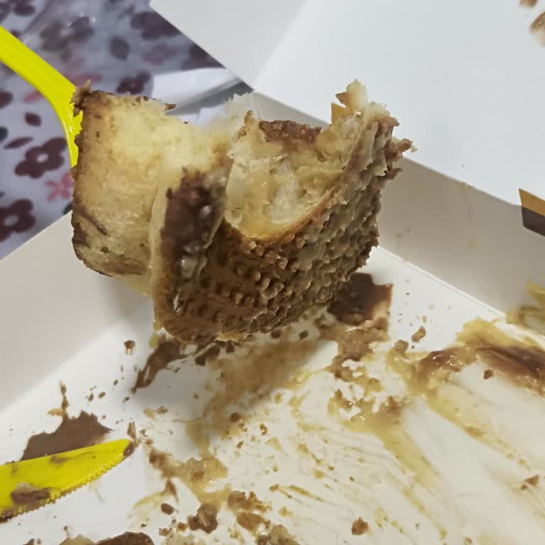 Lavinia Pursaklar Şubesinde Lotus Kremalı Roll Siparişinde Belçika Çikolatası Eksikliği