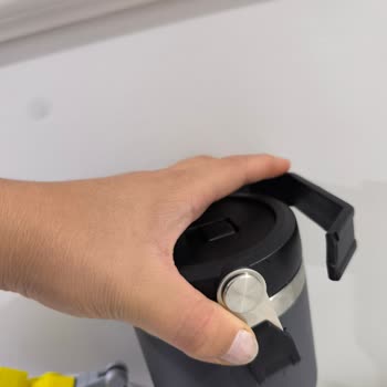Karaca Pipetli Suluk Kulpunun Tek Düşmede Kırılması Ve Yedek Parça Talebi
