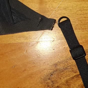 Sütyen Kumaşı İki Ayda Yırtıldı Ve Askısı Koptu