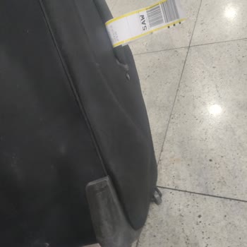 Nesma Airlines Bagaj Tekerleği Kırıldı Ve Sabiha Gökçen’de Rapor Alınamadı