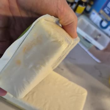 Toku Kaşar’da Küflenme Ve Kızarma, Sağlık Riski Şikayeti