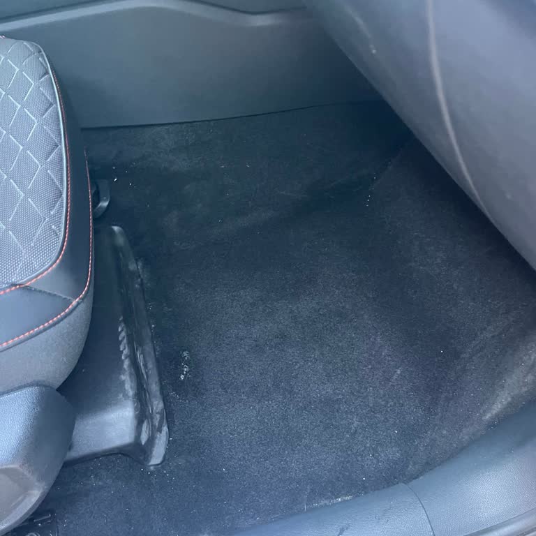 Garantili Seat Leon’da Tekrarlayan Su Alma Sorunu Ve Yetersiz Servis Çözümü