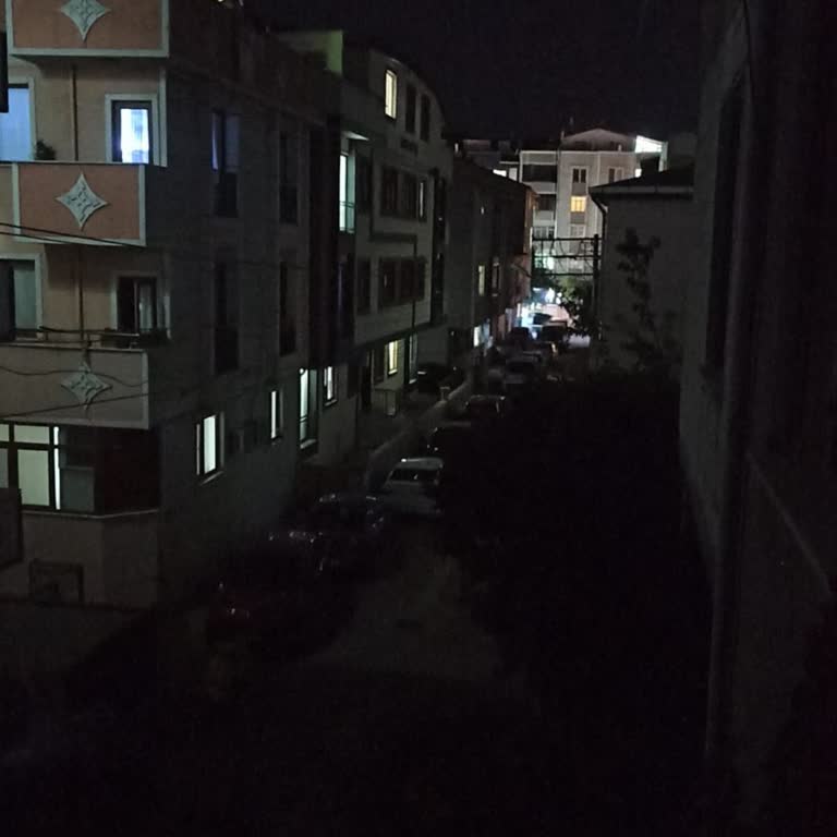 Sokak Lambalarının Yanmaması Ve Çözüm Talebi