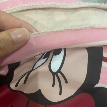 Yıkama Sonrası Sweatshirt Dikişleri Tamamen Sökülmüş