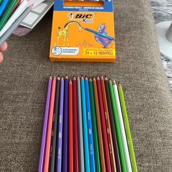 Bıc Kids Boya Kalemi Setinde Renk Tekrarı Ve Eksik Renkler