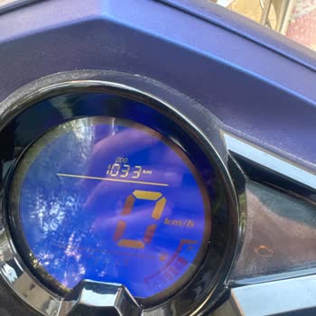 Sıfır Motosiklette Far Arızası, Güvenlik Riskine Karşı Garanti İle Hızlı Değişim Talebi