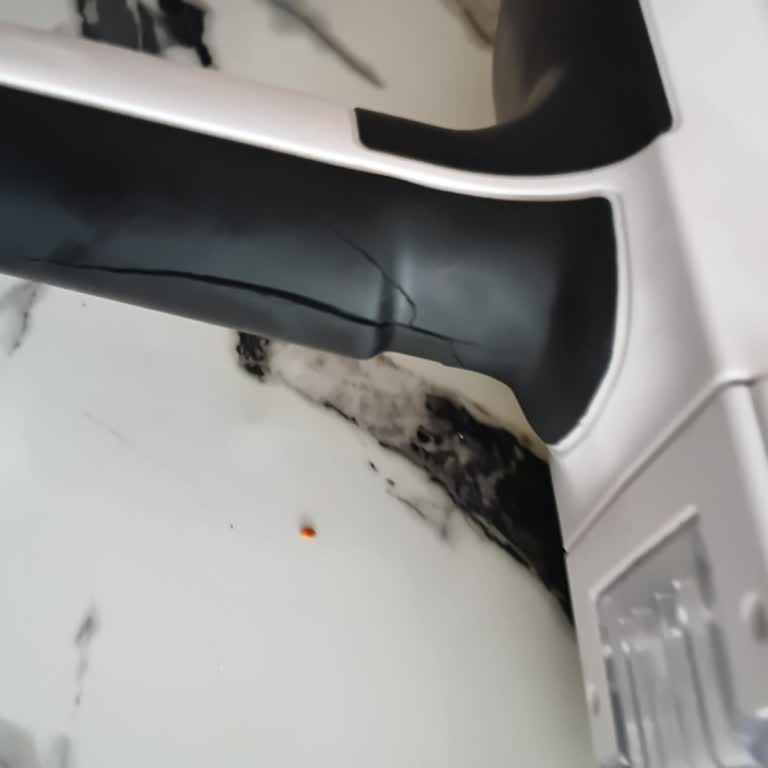 Kırılan Tutma Kolu Ve Güvenlik Riski, Garanti Talebi