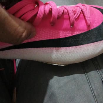 Nike Kramponun 8 Gün İçinde Açılması Ve Değişim Talebi