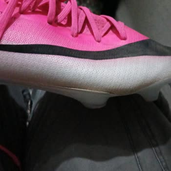 Nike Kramponun 8 Gün İçinde Açılması Ve Değişim Talebi