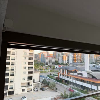 Garanti Altındaki Cam Balkon Arızasında Tekrarlanan Sorun Ve Uzayan Servis Beklemesi