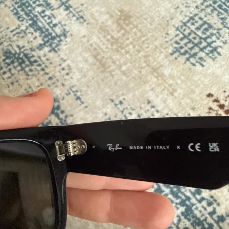 Atasun Optik Mağazasında Rayban Gözlüğünün Sağ Menteşesi Sorunu Ve Garanti İhmalı