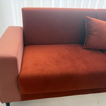 Yanlış Renk Koltuk Takımı İçin Uzun Süreli Teslimat Gecikmesi Ve Net Tarih Talebi