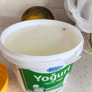 Yoğurtta Görülen Siyah Küf Benzeri Madde Tüketici Sağlığına Tehdit