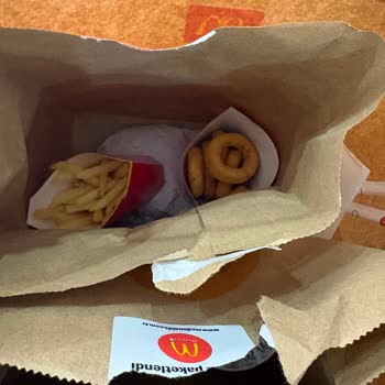 Eksik Hamburger Ve Soğuk Yemek İçin Tam İade Talebi