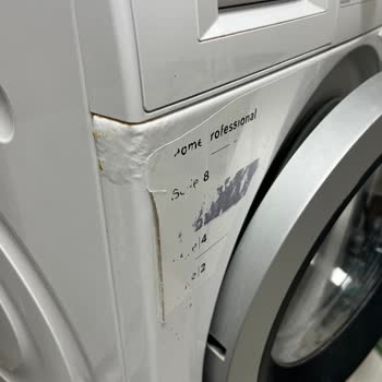 Bosch Çamaşır Makinesinde Kısa Sürede Oluşan Pas Ve Gizli Ayıp İçin Ücretsiz Panel Değişimi Talebi