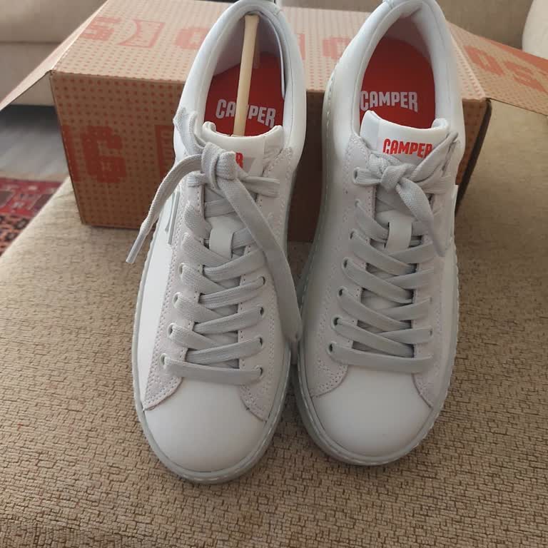 Camper'dan Sabit Lastikli Ayakkabı İstediğimde Klasik Model Geldi, Değişim Talebim Cevapsız
