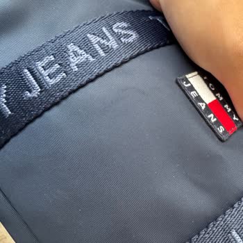 Defolu Tommy Jeans Çanta İade Ve Değişim Talebi