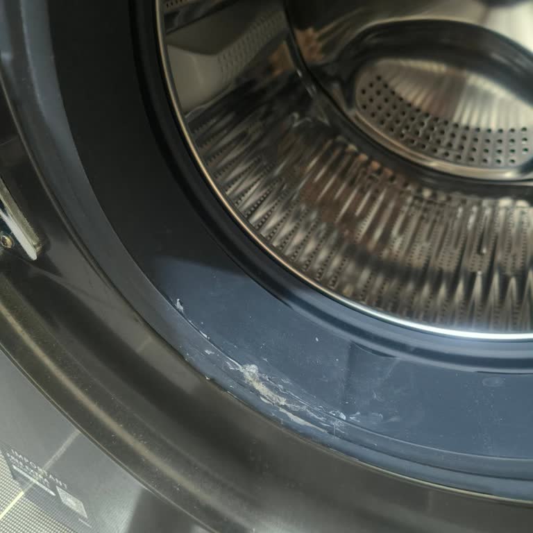 Yeni Haier Çamaşır Makinesinde Körük Yırtıldı, Garanti Reddi
