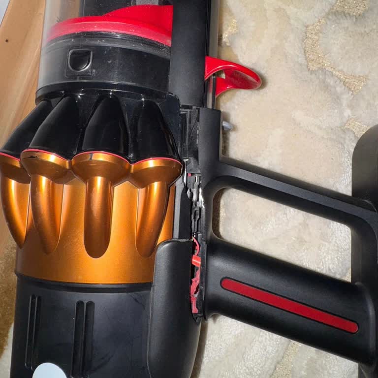 Garanti Kapsamındaki Dyson Süpürge İçin 13 Bin TL Talep Ve Ücretsiz Onarım İsteği