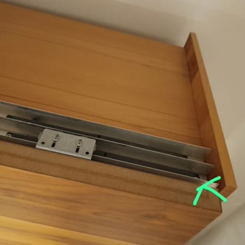 Samet A. Ş Kapak Rayları Kilitlenip Dolabım Kullanılamaz Hale Geldi
