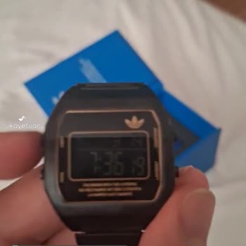 Koray Spor Adidas Saati Bozuk Gönderdi