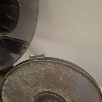 Sinbo Dikey Süpürge Toz Haznesi Kapağındaki Arıza Ve Müşteri Hizmetlerine Ulaşılamama