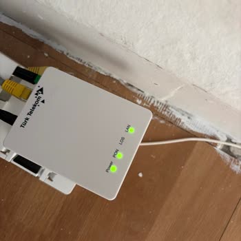Acil İnternet Kesintisi Ve Ücretsiz Teknik Servis Talebi