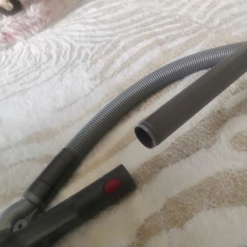 Dyson Big Ball Süpürge Boru Bağlantısında Tekrarlayan Kırılma Ve İade Talebi