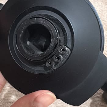 Dyson V16 Hazne Değişimi Ve Kargo Gecikmesi Hakkında Cevap Yok