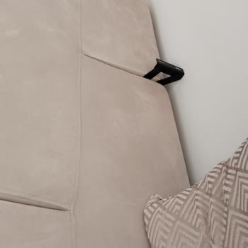 Kalitesiz Salon Takımı Ve Mağazadan Çözüm Alınamaması