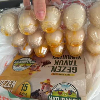 Migros'tan Kırık Yumurtalar İçin Acil Ürün Değişimi Ve Telafi Talebi