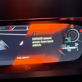 Yeni Satın Alınan Peugeot 408'de 9 Gün İçinde Tüm Arıza Işıkları Yanıyor Ve İade Talebi Reddediliyor