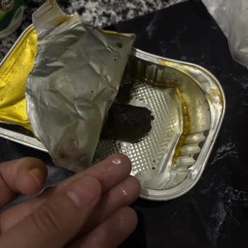 Bebek İçin Aldığım Konserve Sarma’da Cam Parçası Buluştu