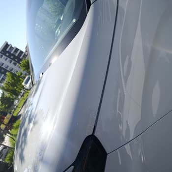 Peugeot Bayisinde Sıfır Araçta Boya Ve Kapak Sorunları Tespit Edildi, Değişim Talebi Reddedildi