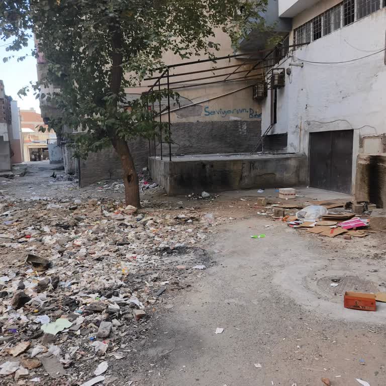 Yıkım Sonrası Çevre Kirliliği Ve Yaya Güvenliği Riski