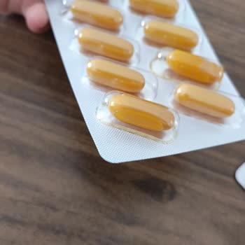 Sulanan Kapsüller Ve Sıvı Birikimi Olan Sorvagen Stikolin İlacı İçin Orijinal Ve Sağlam Ürün Talebi