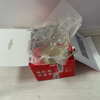 A101 Ekstra’dan Gelen Kırık Tencere Sapı İçin Hızlı Çözüm Talebi