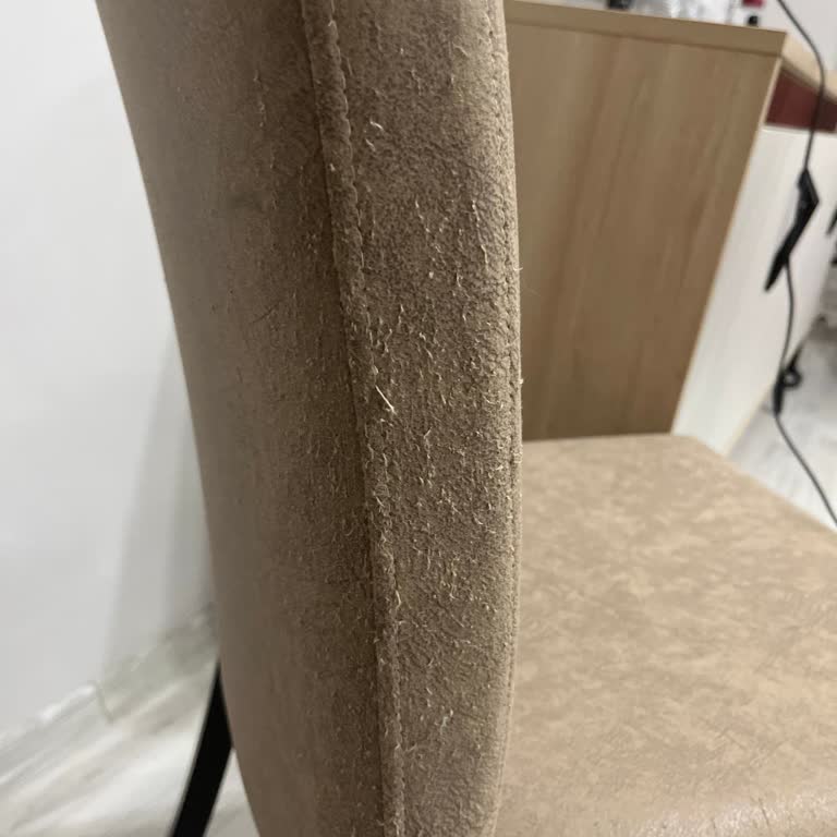 İstikbal'den Kedi Dostu Dediği Sandalye Bir Ay İçinde Tiftiklenip Hizmet Almıyor