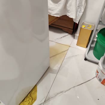 Garanti Kapsamındaki Derin Dondurucu Kendiliğinden Arızalandı Ve Siemens Ücretsiz Değişim Reddetti