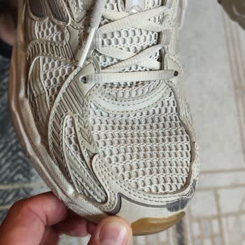 8 Bin TL'lik Skechers Ayakkabımda Dikiş Sorunu Ve Reddedilen Değişim Talebi