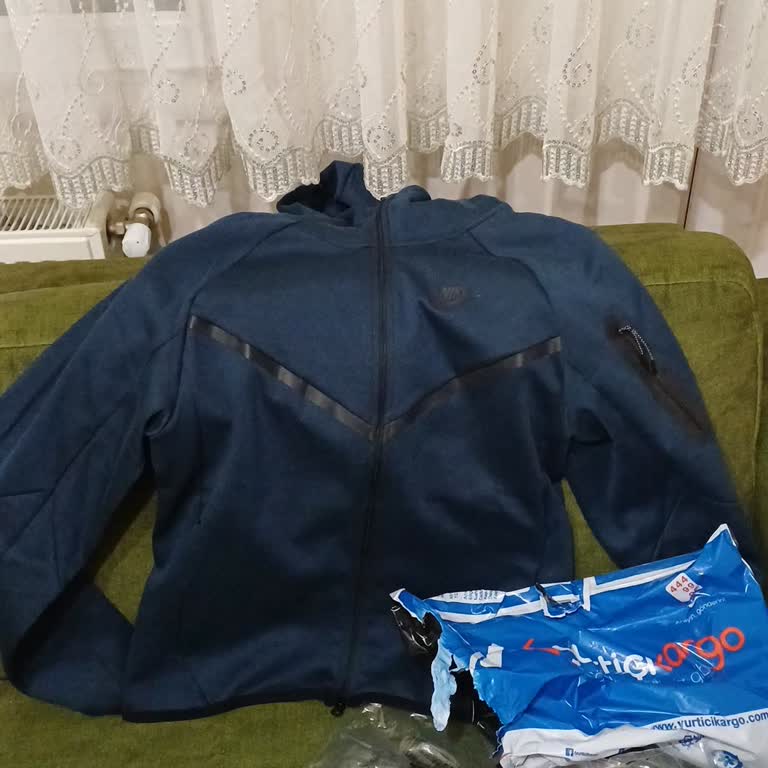 Melowear'dan Aldığım Ürünün Bedeni Uymadığı İçin İade Talebim Cevapsız Kaldı