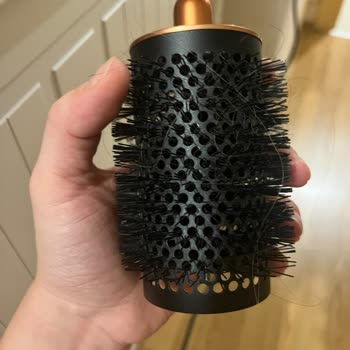 Dyson Airwrap Hacimlendirici Fırça İç Aksamı Kırıldı Ve Garanti Kapsamına Alınmadı
